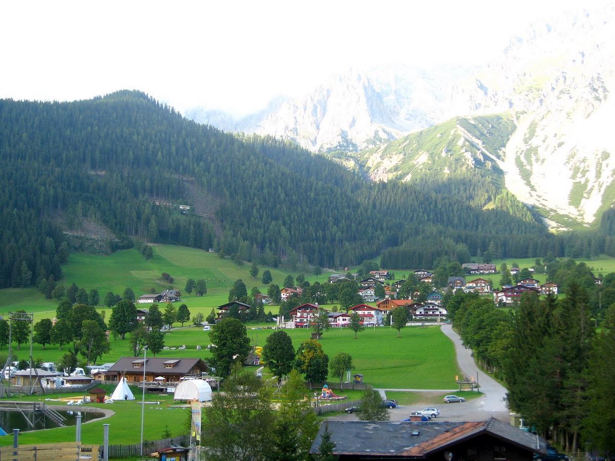 Appartement "Haus Lisa" In Ramsau Am Dachstein Bagian luar foto