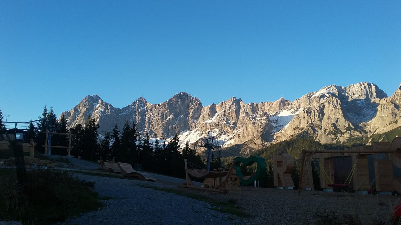 Appartement "Haus Lisa" In Ramsau Am Dachstein Bagian luar foto